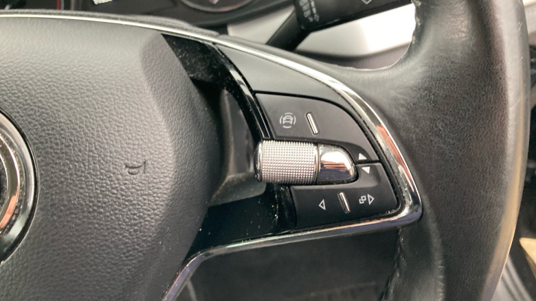 Skoda Kamiq 1.0 TSI 95 SE Drive 5dr Petrol Hatchback